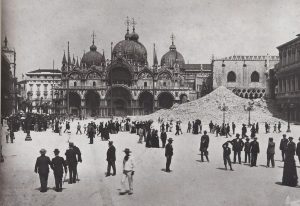 venezia_macerie_campanile_sanmarco